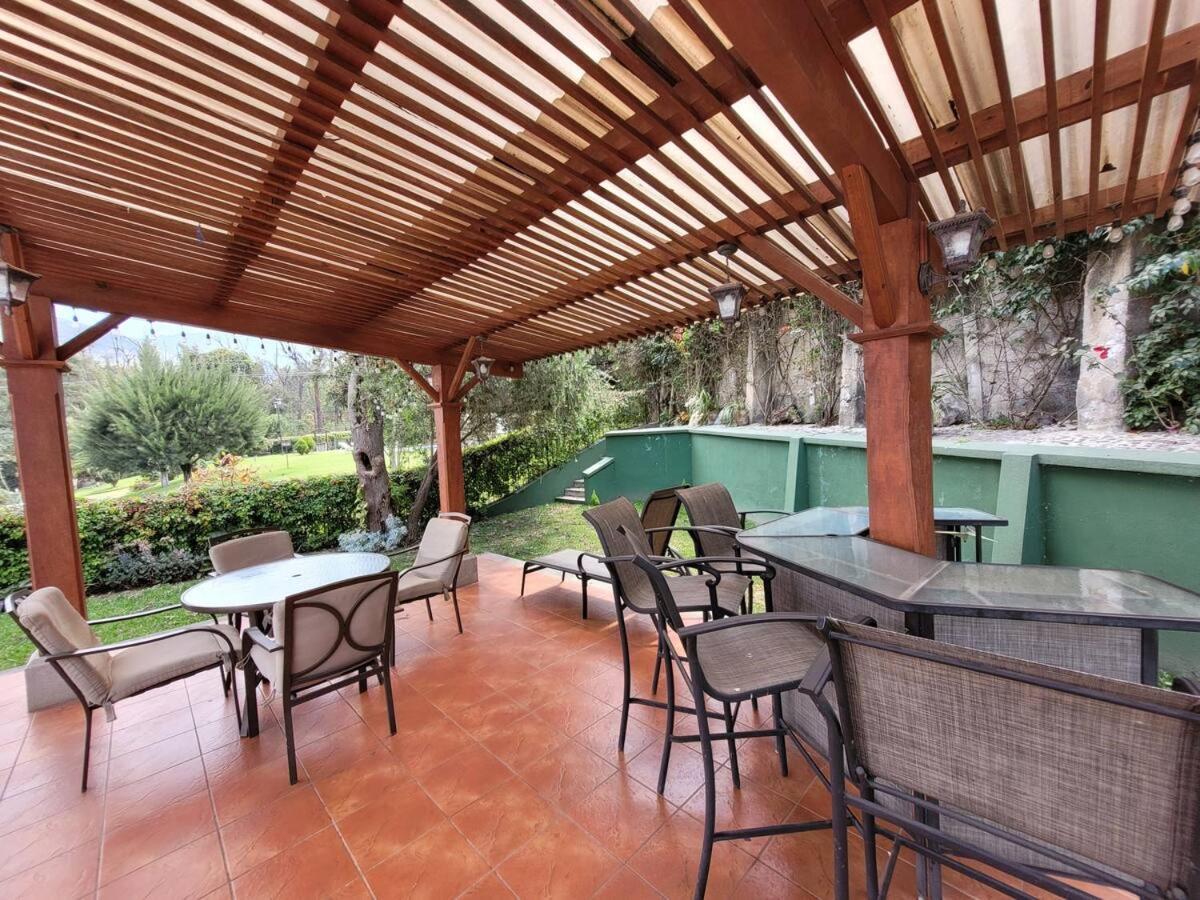 Amplia casa Antigua Guatemala con pérgola y jardín Vila Exterior foto